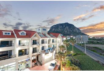 Keidu Bitnarae Resort has Balcony rooms