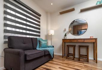 Gated Modern 1 Bdr Condo near Int Airport allows 18 year olds to book a room