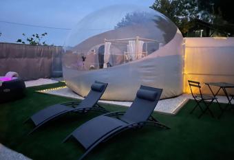 Burbujas Experience Murcia allows 18 year olds to book a room