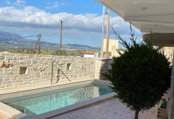 Halkidio House has Balcony rooms