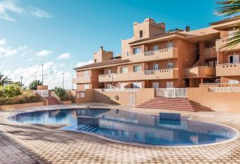 Vista Mar has Balcony rooms