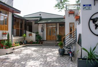 Choice Guest House 2 has Balcony rooms