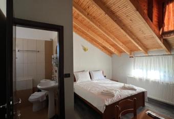 Vila Mata has Balcony rooms