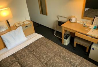 AZ Inn Obu - Vacation STAY 71913v allows 18 year olds to book a room