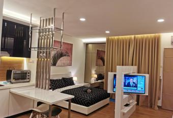 Apple 5 @ Menara Simfoni/Symphony Tower Free Wifi/Parking/TV Box/Nexflix has Balcony rooms