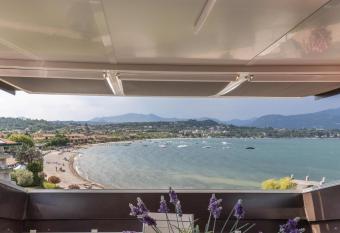 Residence Gigi Complex has Balcony rooms