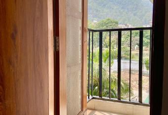 Hotel Namami Tapovan has Balcony rooms