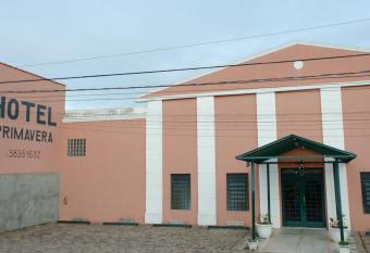 Hotel Primavera Indaiatuba allows 18 year olds to book a room