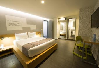 Hotel Perla Central has Balcony rooms