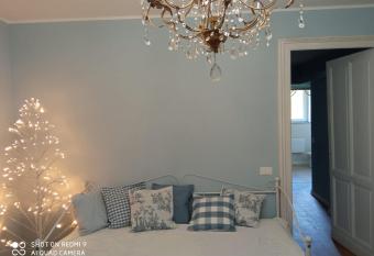 Cascina Vica Biella has Balcony rooms