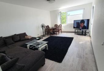 Schlaf bei Arty has Balcony rooms