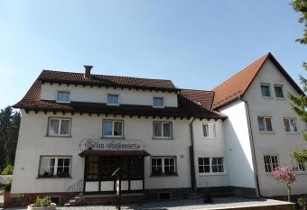 Zum Kaiserwirt has Balcony rooms