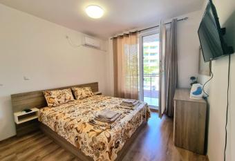 Cool Studio Neptun - to the Beach has Balcony rooms