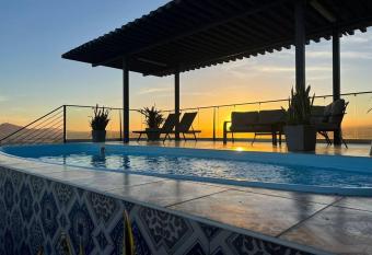 Lovely 3BR condo with Pool FREE Parking has Balcony rooms