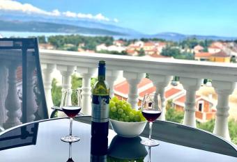 Apartmani Janja has Balcony rooms