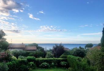 Villa al porto has Balcony rooms