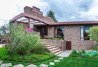 Cosy-Corner Guest House, George has Balcony rooms