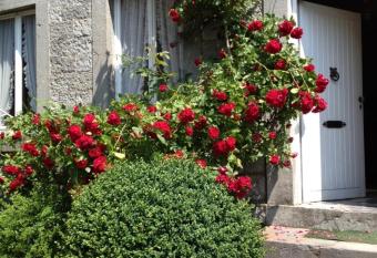 Relax    Maison Sax Kingsize has Balcony rooms