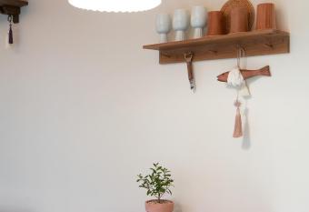 Luxury Hanok with private bathtub - ChaewonDang has rooms with a private hot tub