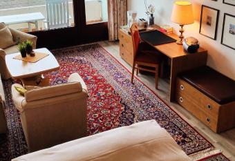 Appartement 7-728 Meerblick allows 18 year olds to book a room