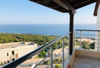 Kliti s Room has Balcony rooms