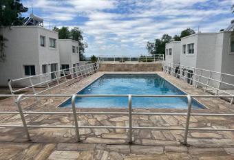 Cerro Arco Apart Hotel allows 18 year olds to book a room