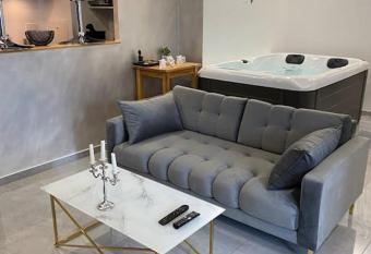 Passion Airbnb has Balcony rooms