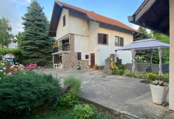 Simsir villa Novi Sad wifi has Balcony rooms