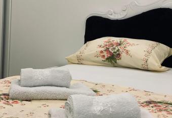 Apartman LUX has Balcony rooms