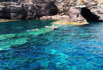 Cala Reona Apartamento has Balcony rooms