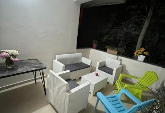 Dragoti Apartment 2 has Balcony rooms