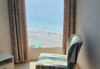 Gonio Seaside Residence allows 18 year olds to book a room