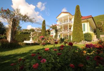 Baumanns Landhaus has Balcony rooms