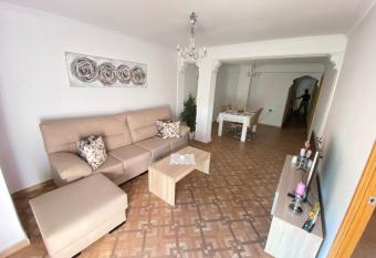 Almudafer has Balcony rooms