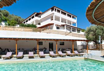 MANGO Skiathos has Balcony rooms