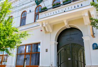 House Of Charles has Balcony rooms