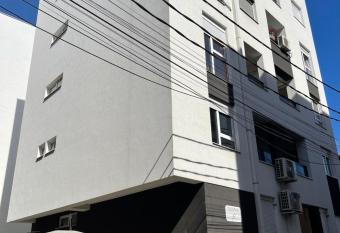 City Apartmani Ni   allows 18 year olds to book a room