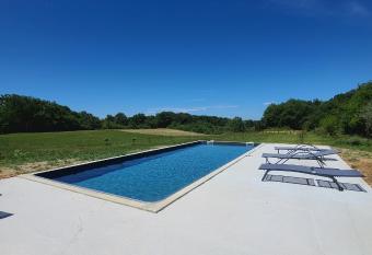 La Premi  re Vigne has Balcony rooms
