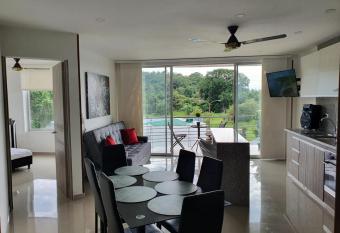 Apartamento 3 Habitaciones en Melgar has Balcony rooms