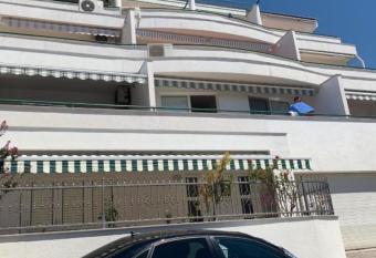 Apartman Tonco has Balcony rooms