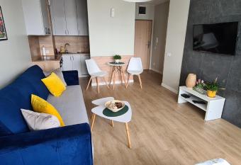 APARTAMENT SORENTO 27 has Balcony rooms