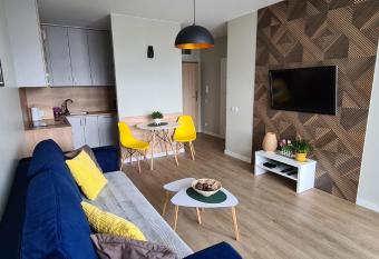 APARTAMENT SORENTO 28 has Balcony rooms