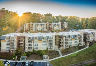 The Residences at Biltmore - Asheville has Balcony rooms