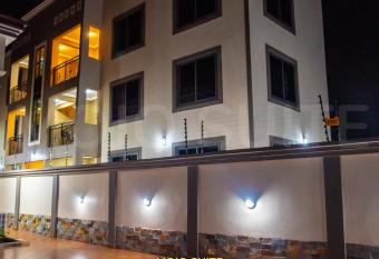 Mojo Apartment, Tema allows 18 year olds to book a room