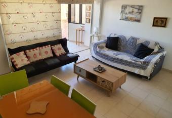 Beira Mar Apartment has rooms with a private hot tub