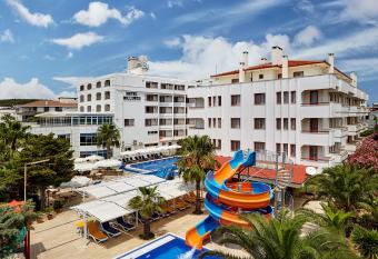 Hotel Billurcu has Balcony rooms