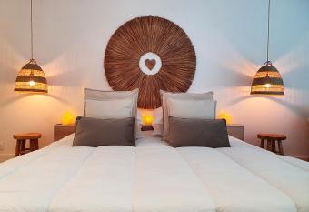 Suite 6 allows 18 year olds to book a room