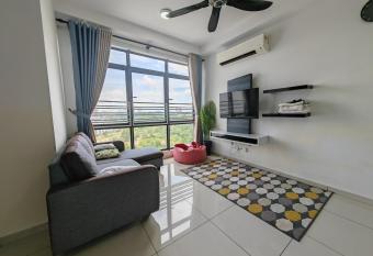 Santai Homestay Cyberjaya allows 18 year olds to book a room