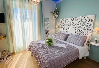 Fior dei Carmeliti Rooms has Balcony rooms