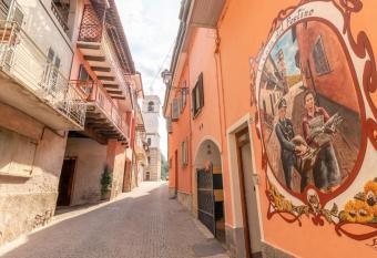 La Casa del Postino has Balcony rooms